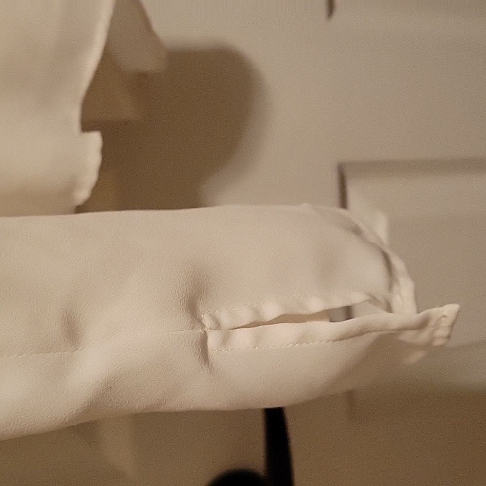 Blouse - Picture 3 of 5